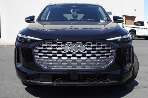 2025 Audi Q5 2.0T quattro Premium