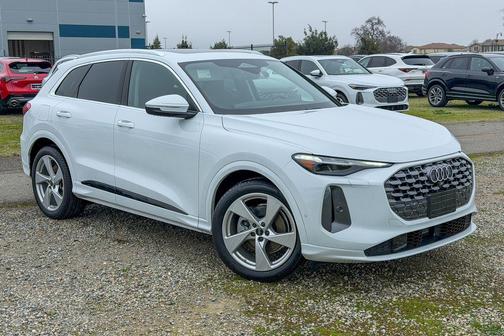 2025 Audi Q5 2.0T quattro Premium