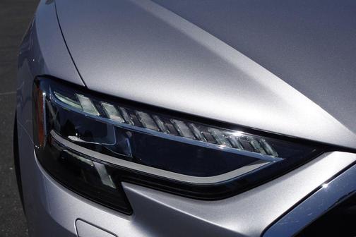 2025 Audi S8 4.0T quattro