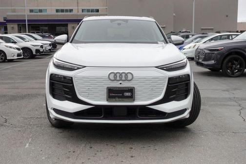 2025 Audi Q6 e-tron Premium