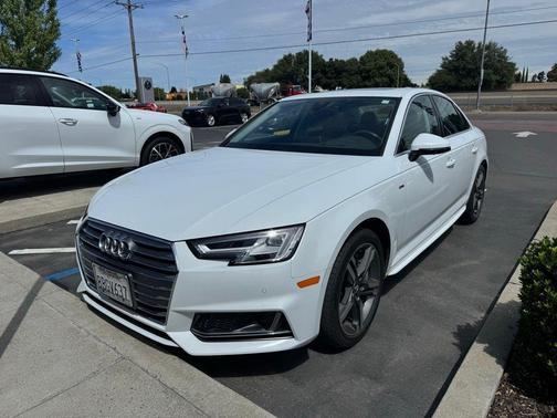 2017 Audi A4 2.0T Prestige