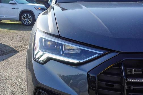 2025 Audi Q3 45 S line Premium