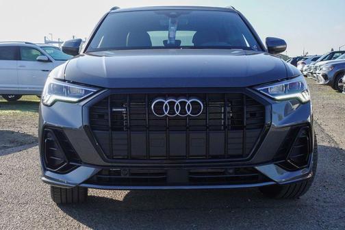 2025 Audi Q3 45 S line Premium