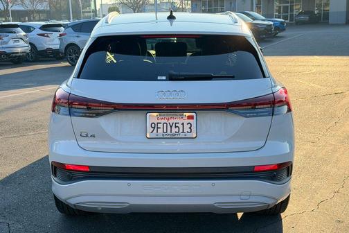 2023 Audi Q4 e-tron 40 Premium Plus