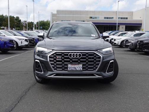 Daytona Gray Pearl Effect 2022 Audi SQ5 3.0T Premium Plus