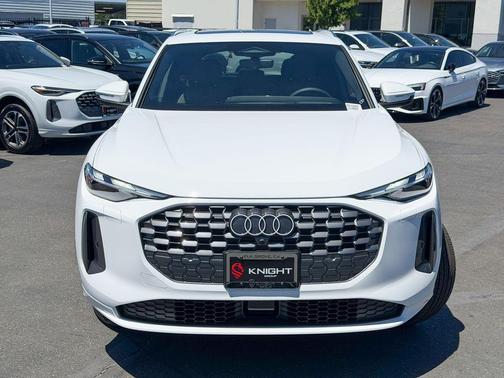 White 2026 Audi Q5