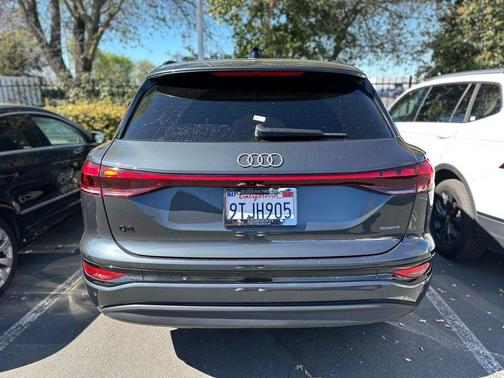 2025 Audi Q6 e-tron Premium