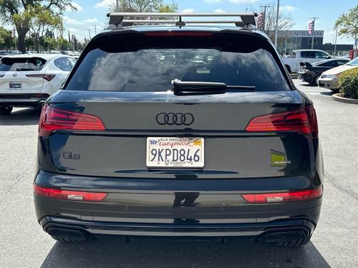 2024 Audi Q5 45 S line quattro Premium