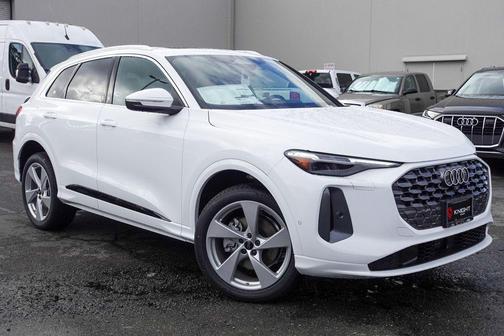 2025 Audi Q5 2.0T quattro Premium