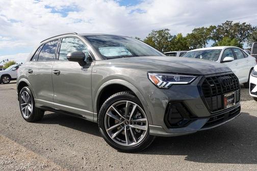 2025 Audi Q3 45 S line Premium