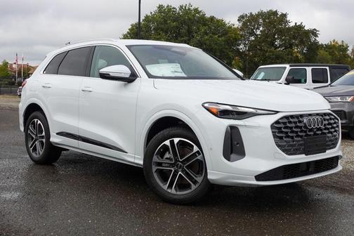 2025 Audi Q5 2.0T quattro Premium