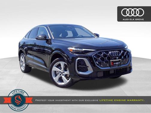 Mythos Black Metallic 2026 Audi Q5 PLUS