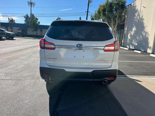 2022 Subaru Ascent Limited 7-Passenger