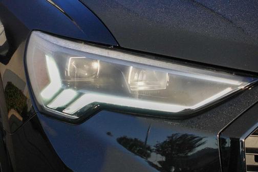 2025 Audi Q3 45 S line Premium