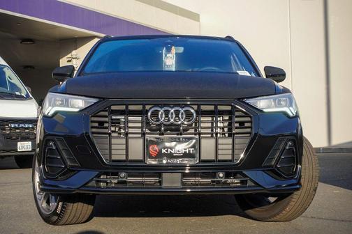 2025 Audi Q3 45 S line Premium