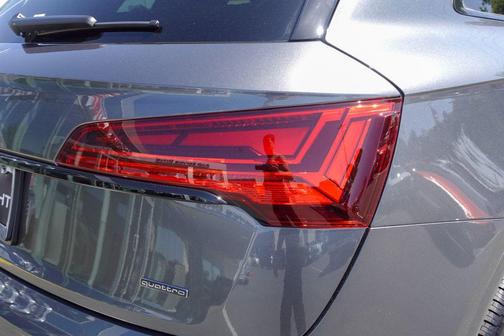 2025 Audi Q5 55 S line quattro Premium