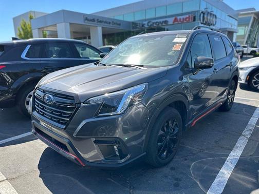 Magnetite Gray Metallic 2024 Subaru Forester Sport