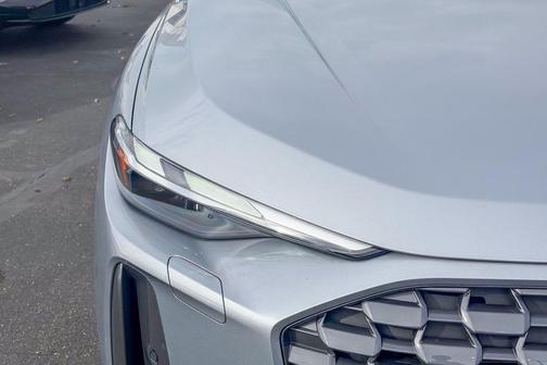 2025 Audi Q5 2.0T quattro Premium