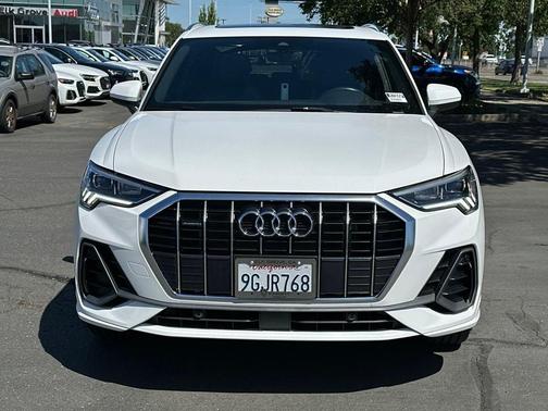 2023 Audi Q3 45 S line Premium