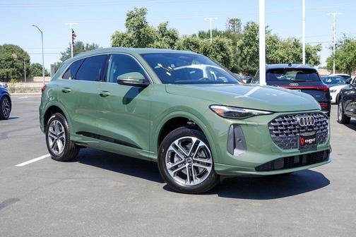 2025 Audi Q5 2.0T quattro Premium
