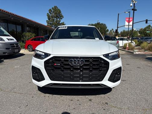 Glacier White Metallic 2023 Audi SQ5 3.0T Premium Plus