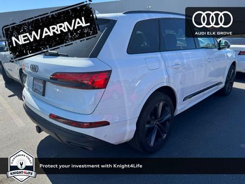 2025 Audi Q7 55 Premium Plus
