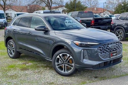 2025 Audi Q5 2.0T quattro Premium