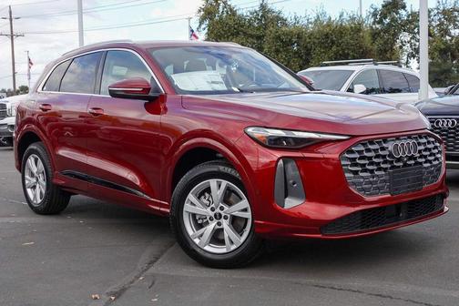 2025 Audi Q5 2.0T quattro Premium