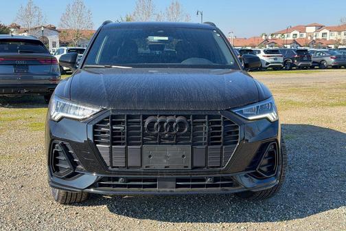 2025 Audi Q3 45 S line Premium