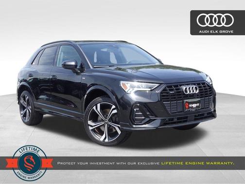 Mythos Black Metallic 2024 Audi Q3 45 S line Premium