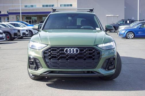 2023 Audi Q5 e 55 S line quattro Premium