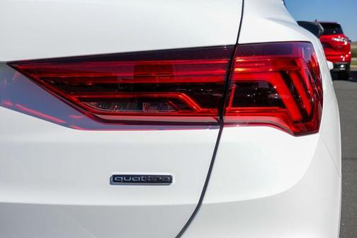 2021 Audi Q3 45 S line Premium