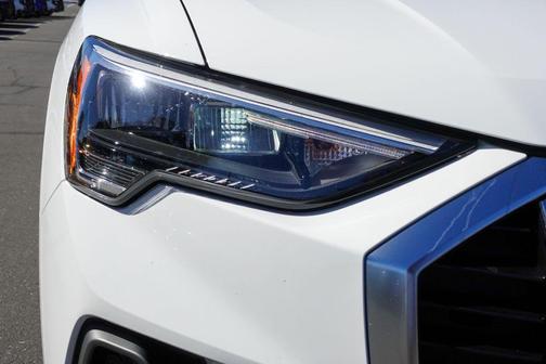 2021 Audi Q3 45 S line Premium