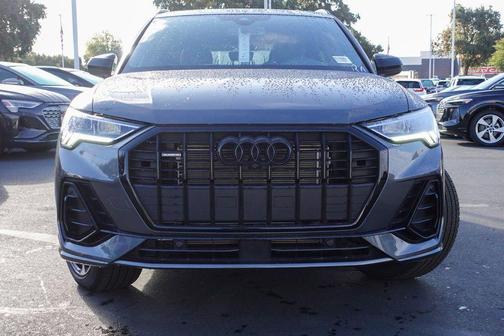 2025 Audi Q3 45 S line Premium