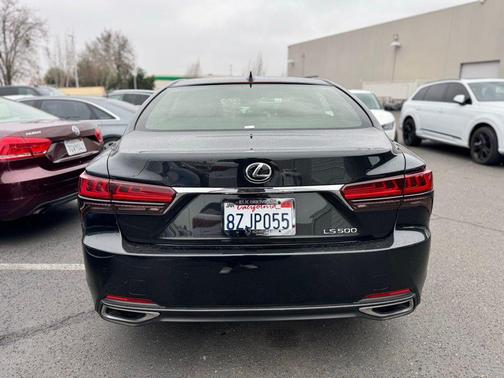 2022 Lexus LS 500 Base