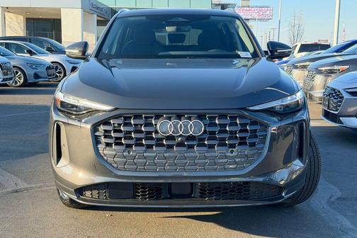 2025 Audi Q5 2.0T quattro Premium