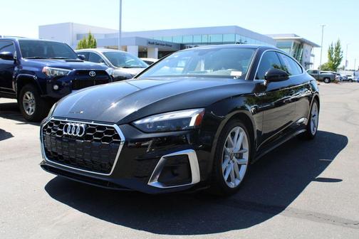 2024 Audi A5 Sportback 45 S line quattro Premium
