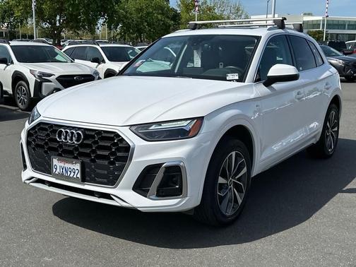 2024 Audi Q5 45 S line quattro Premium