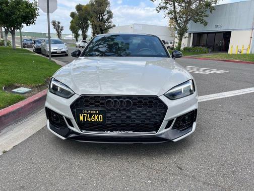 Audi Exclusive Color 2019 Audi RS 5 2.9T