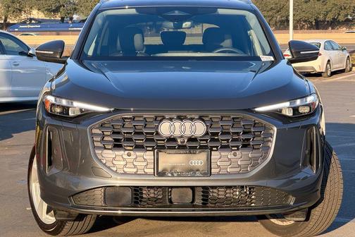 2025 Audi Q5 2.0T quattro Premium