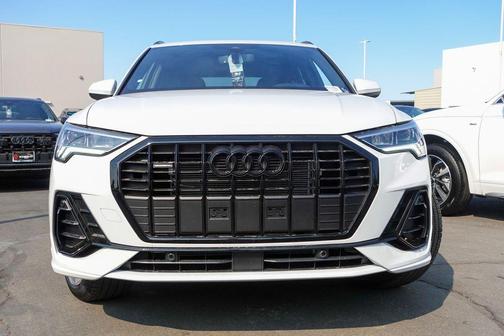 2025 Audi Q3 45 S line Premium
