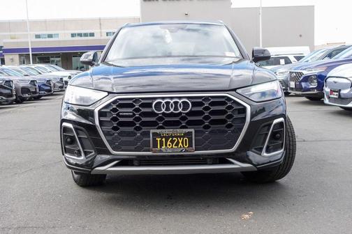 2023 Audi Q5 45 S line quattro Premium