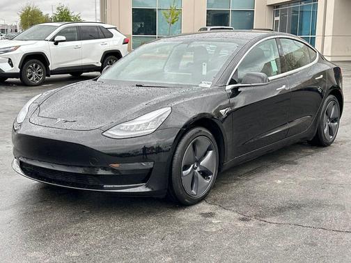 2020 Tesla Model 3 Standard Range Plus