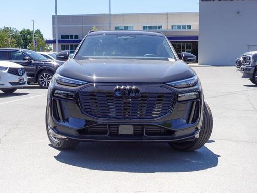 Black 2027 Audi Q6 e-tron Premium
