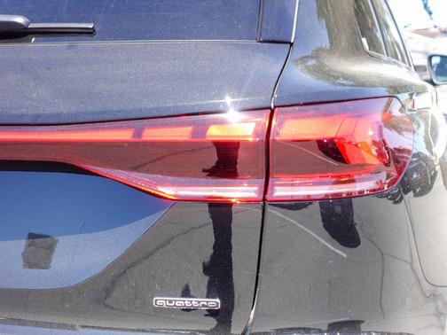Black 2027 Audi Q6 e-tron Premium