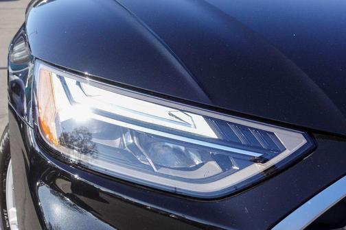 2025 Audi Q5 55 S line quattro Premium