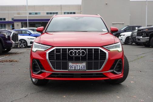 2021 Audi Q3 45 S line Premium