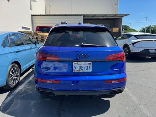 2023 Audi Q5 e 55 S line quattro Premium