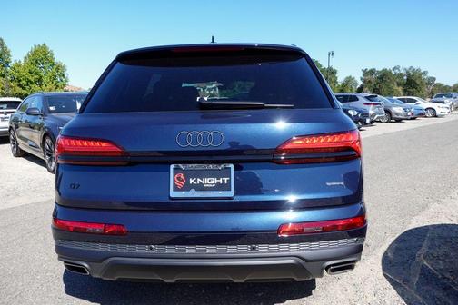 2025 Audi Q7 55 Premium Plus