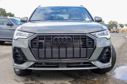 2025 Audi Q3 45 S line Premium